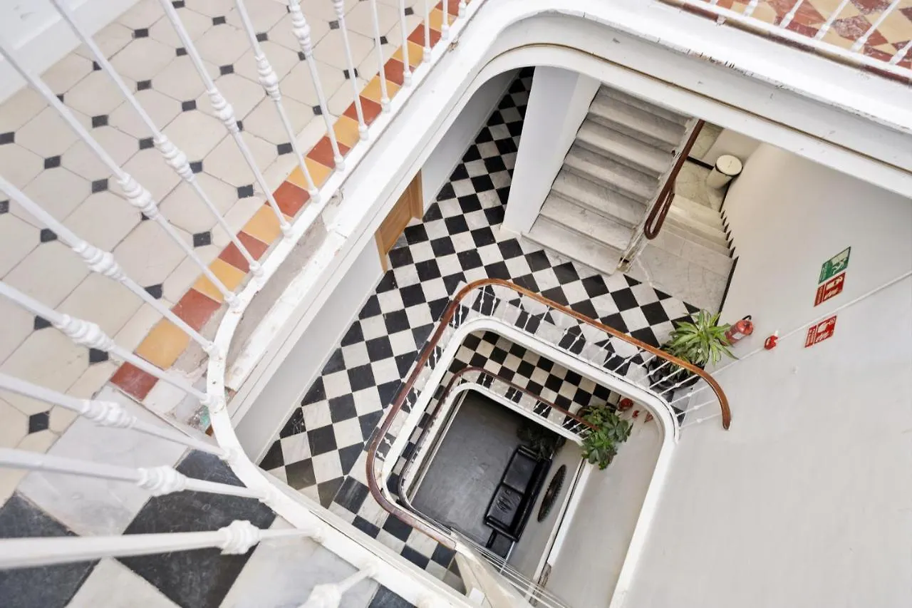 Malaga City Suites 2*,  España