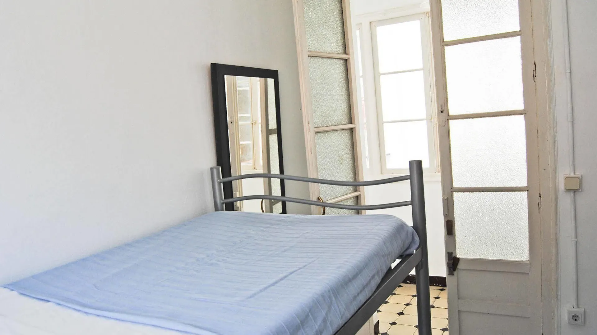 ** Hotel Malaga City Suites España