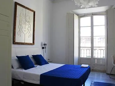 ** מלון Malaga City Suites ספרד